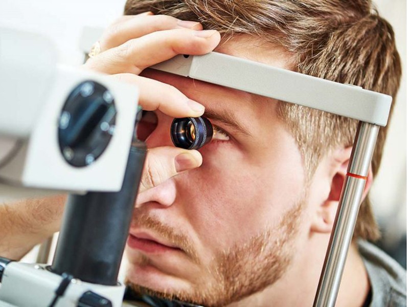 esami oculistici specialistici como